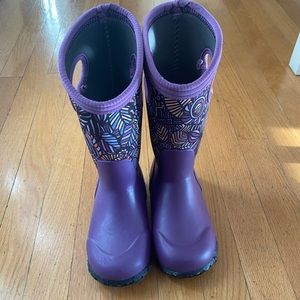 Gently Used Girls Bog Snow Boots Size 12